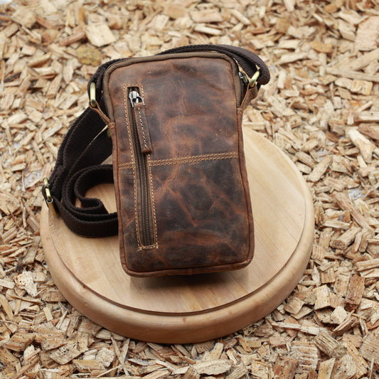 Handytasche Leder Magnetverschluss Kartenfächer verstellbarer Gurt