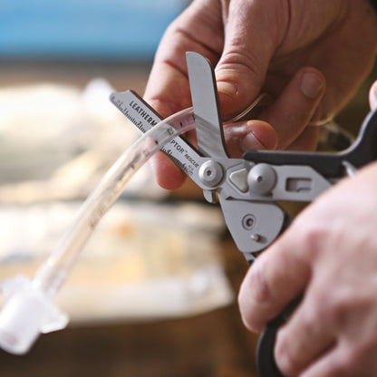 LEATHERMAN RAPTOR RESCUE